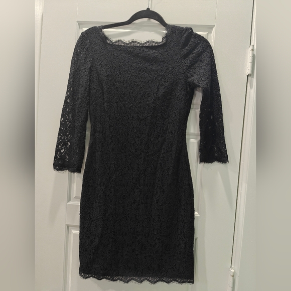 ADRIANNA PAPELL Dress || Size 2 - Picture 3 of 4